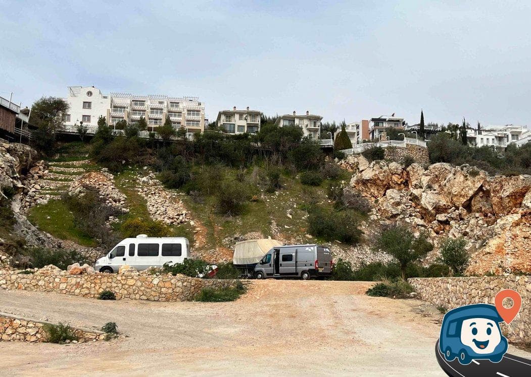 Kalkan Kayalıklar Arası Deniz Manzaralı Otopark ve Kamp Alanı - Kaş, Antalya, foto 3