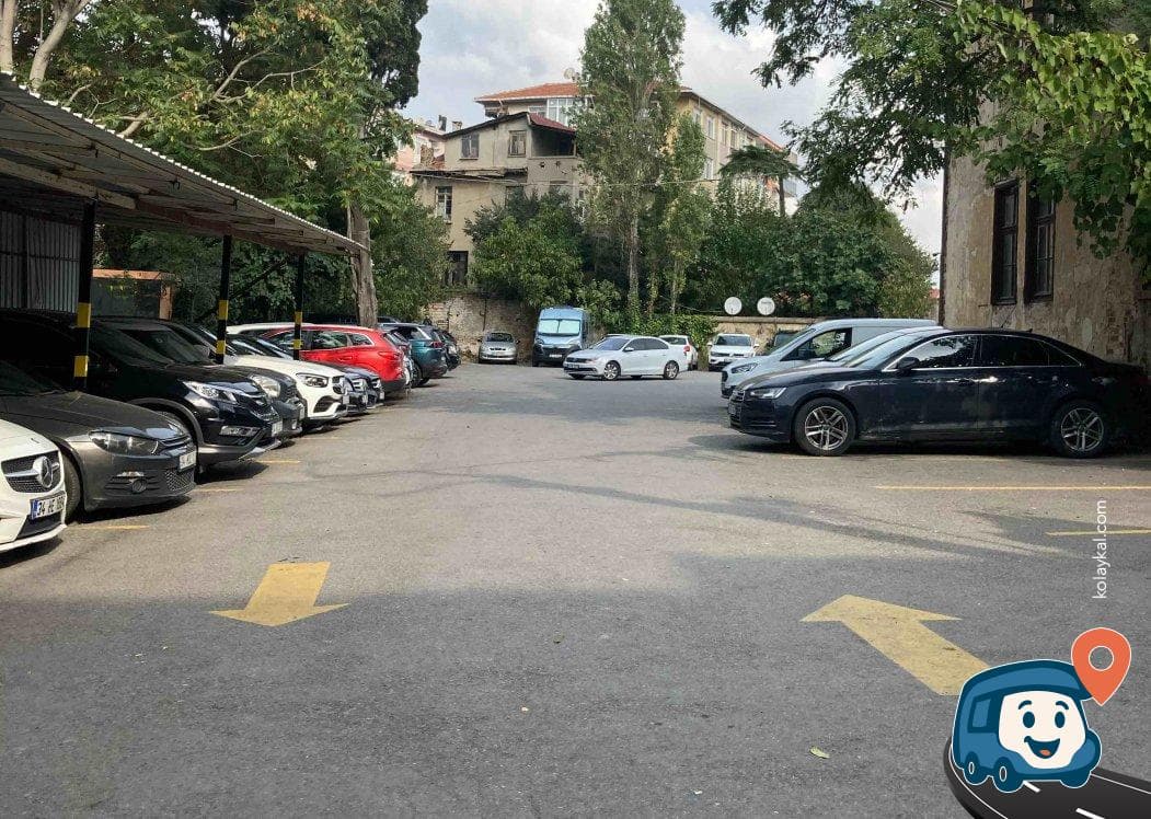Kadıköy Otopark ve Gece Konaklama - İstanbul, foto 1