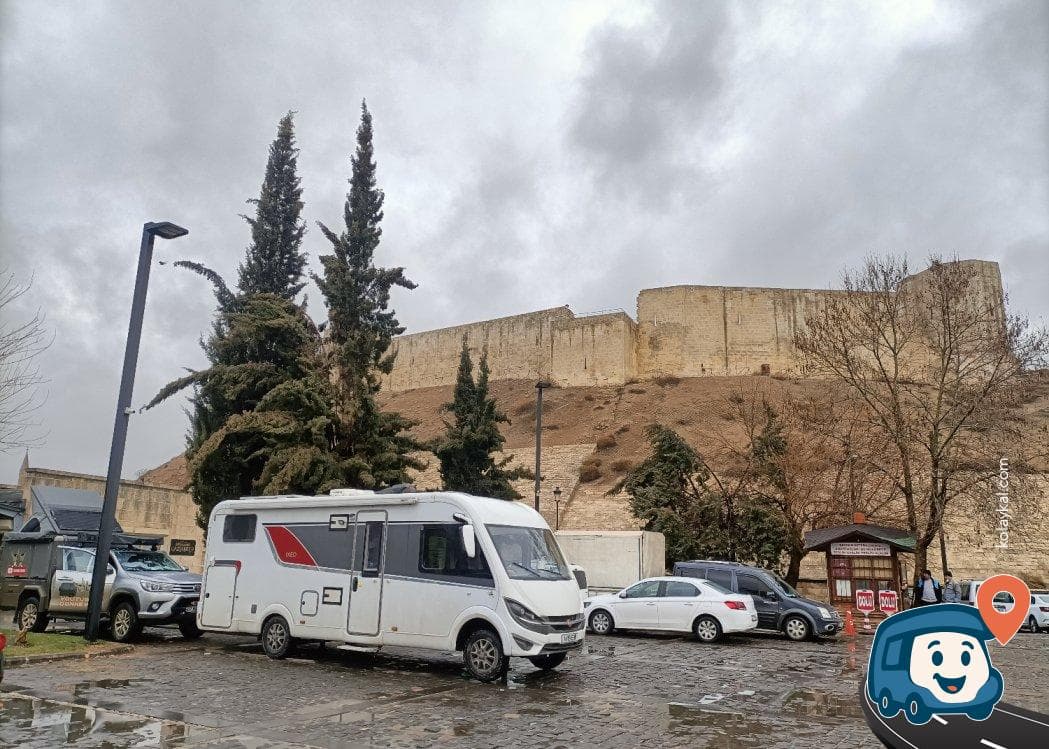Gaziantep Kalesi Yanında Ücretli Otopark - Şahinbey, foto 3
