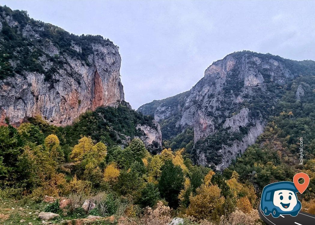 Oylat Mağarası Yanı Dağ Manzaralı Otopark - İnegöl, Bursa, foto 1