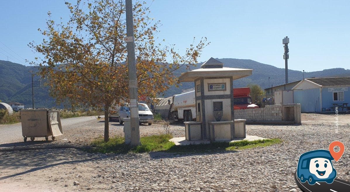 Bursa Gemlik Halk Çeşmesi ve Mobil Veri Noktası - Gemli̇k, foto 1