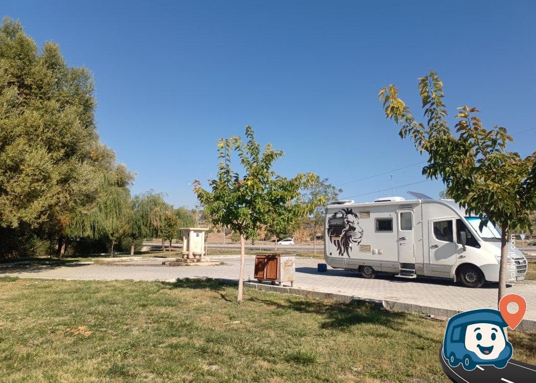 Yol Kenarı Servis Alanı - Burdur Merkez, Burdur, foto 1