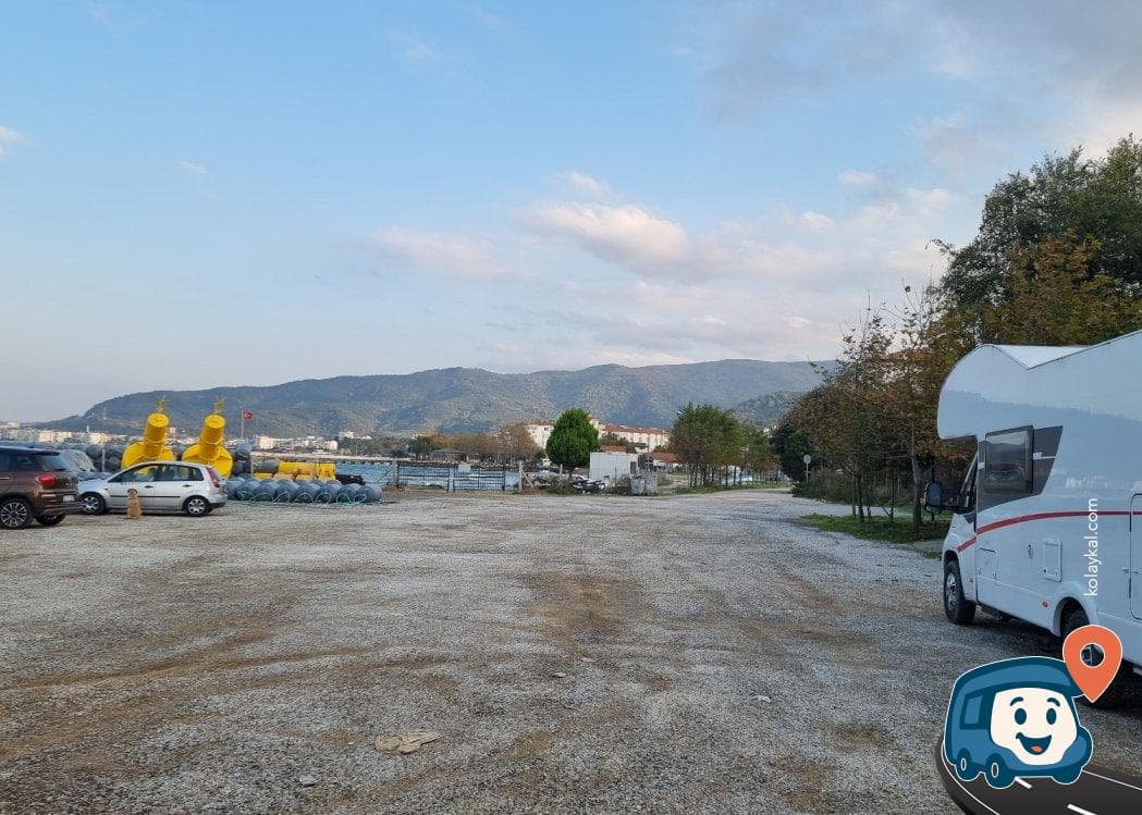 Çınarcık Sahili Kamp Alanı - Yalova, foto 2