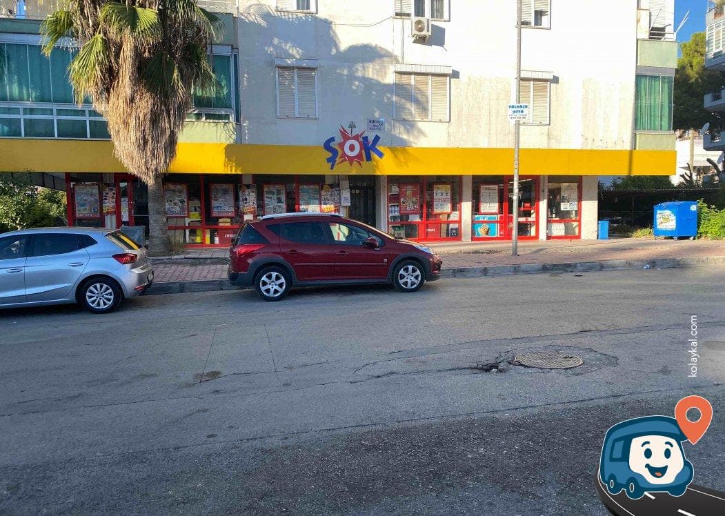 Perşembe Semt Açık Pazar Yeri - Muratpaşa, Antalya, foto 1