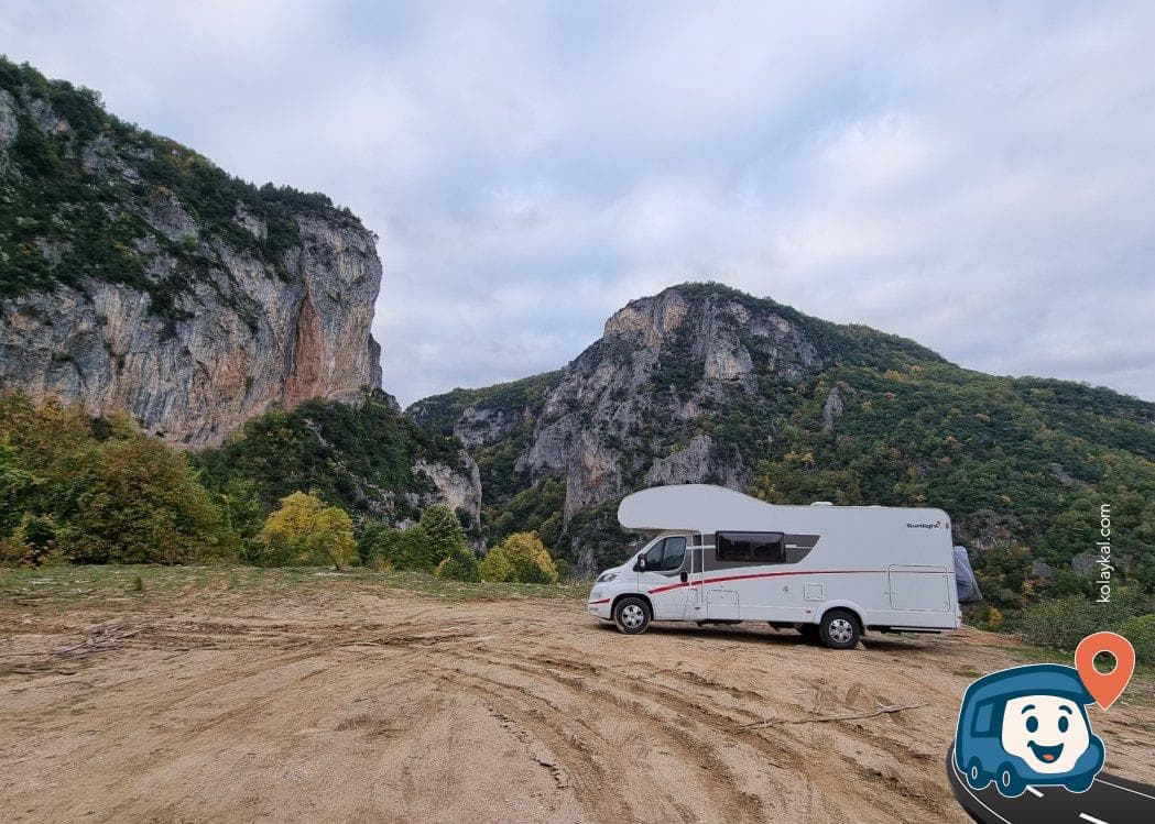 Oylat Mağarası Yanı Dağ Manzaralı Otopark - İnegöl, Bursa, foto 3