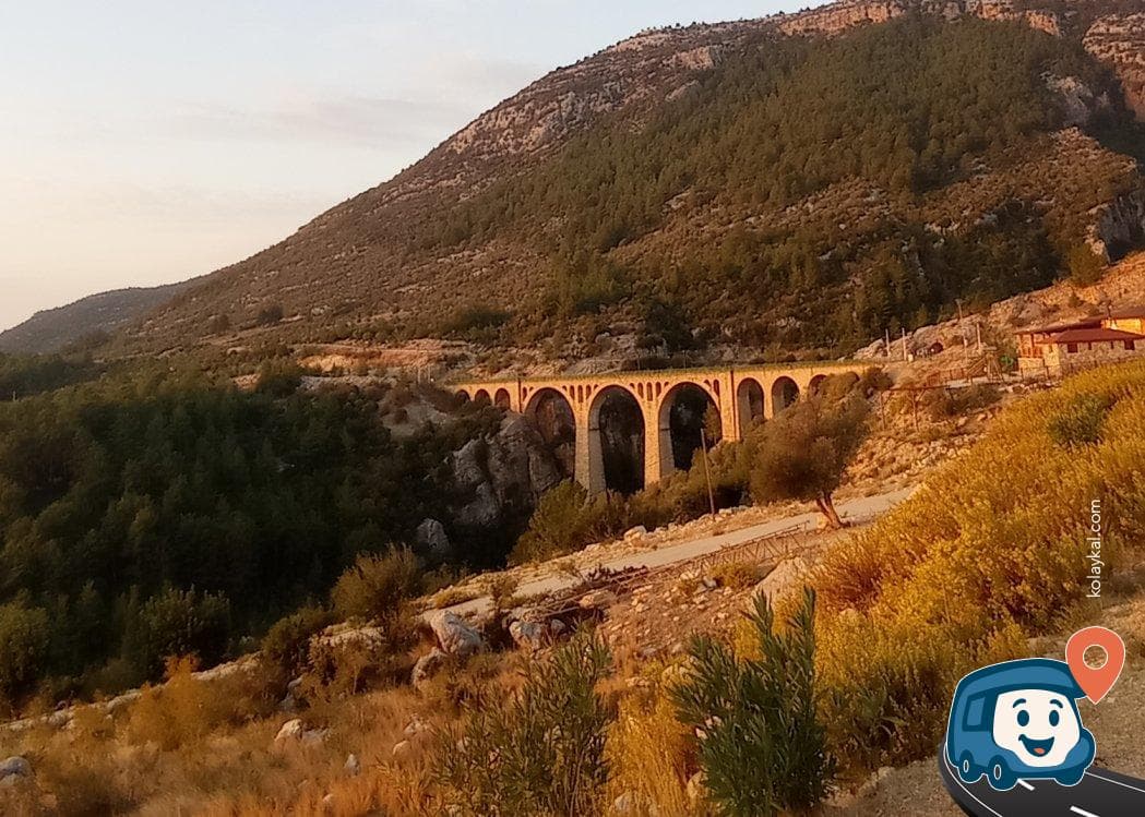 Varda Köprüsü Yanı Kamp Alanı - Karaisalı, Adana, foto 1
