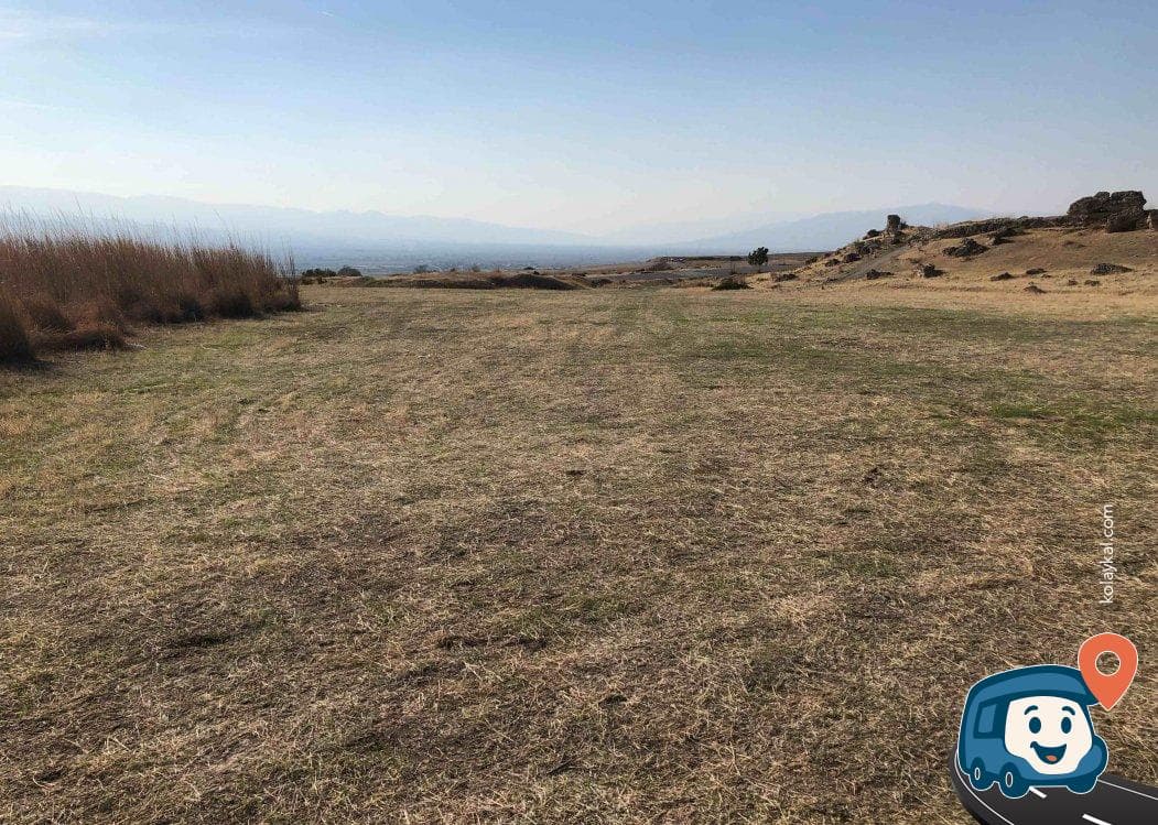 Kamyon ve Karavan Kamp Alanı - Pamukkale, Denizli, foto 1