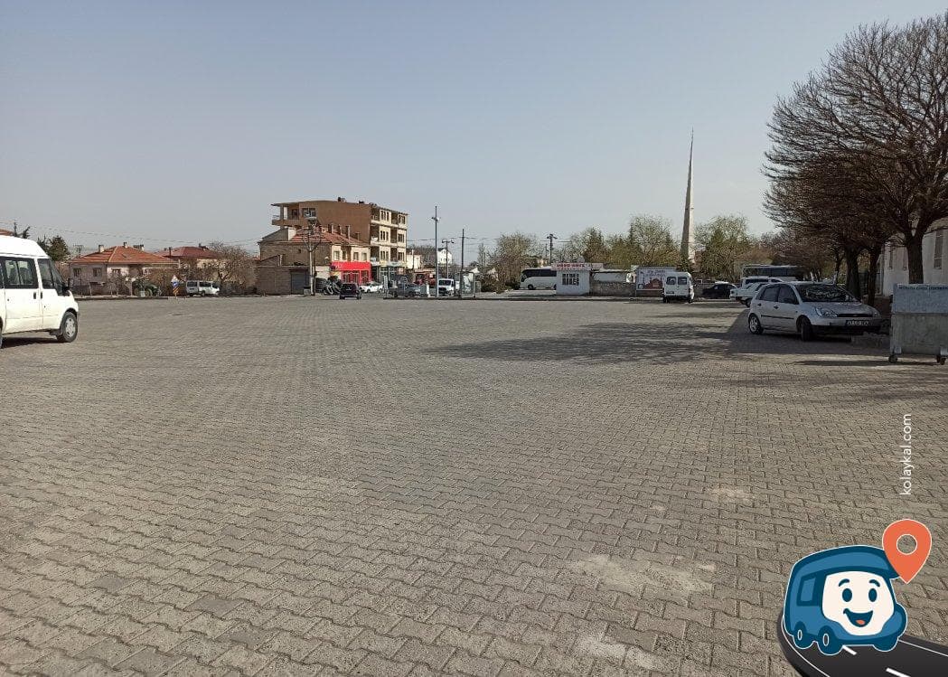 Kaymaklı Yeraltı Şehri Otoparkı - Derinkuyu, Nevşehir, foto 1