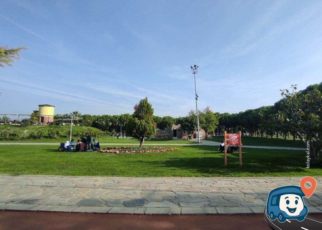 Hüsnü Kahraman Kültür Parkı - Akhisar, Manisa, foto 1