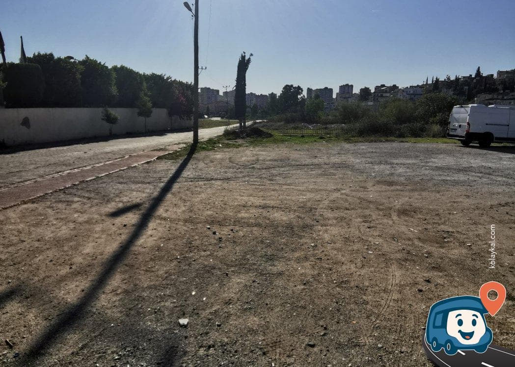 Şehir Merkezine Yakın Sakin Otopark - Çukurova, Adana, foto 3