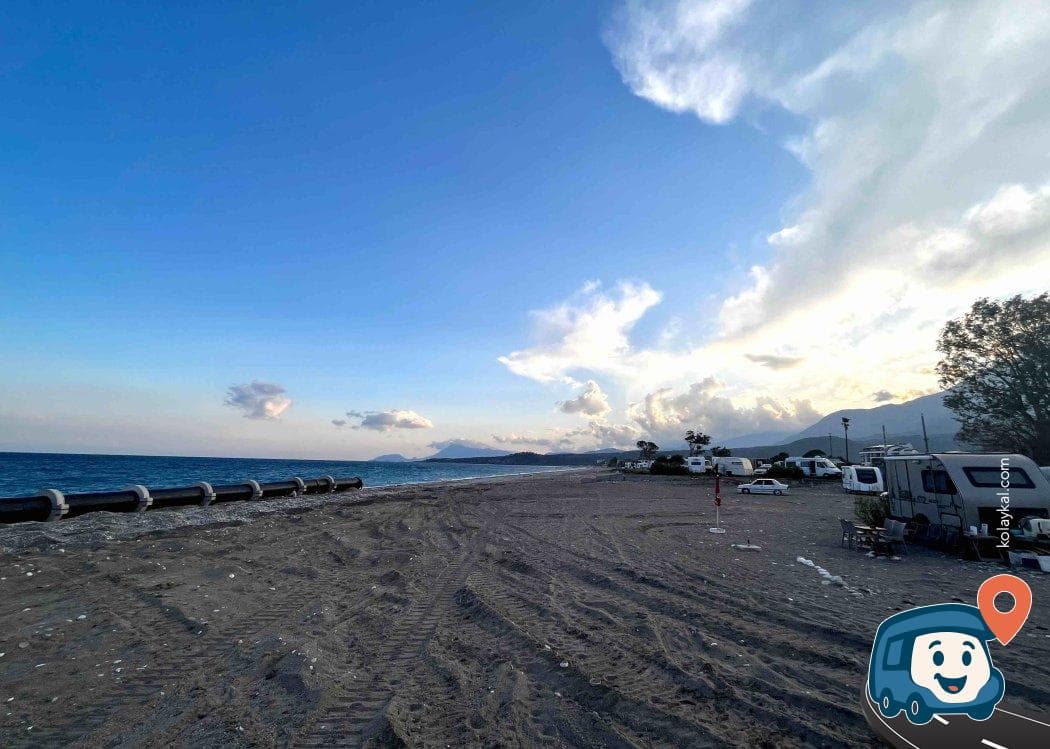 Sahil Ücretsiz Kamp Alanı - Kemer, Antalya, foto 4