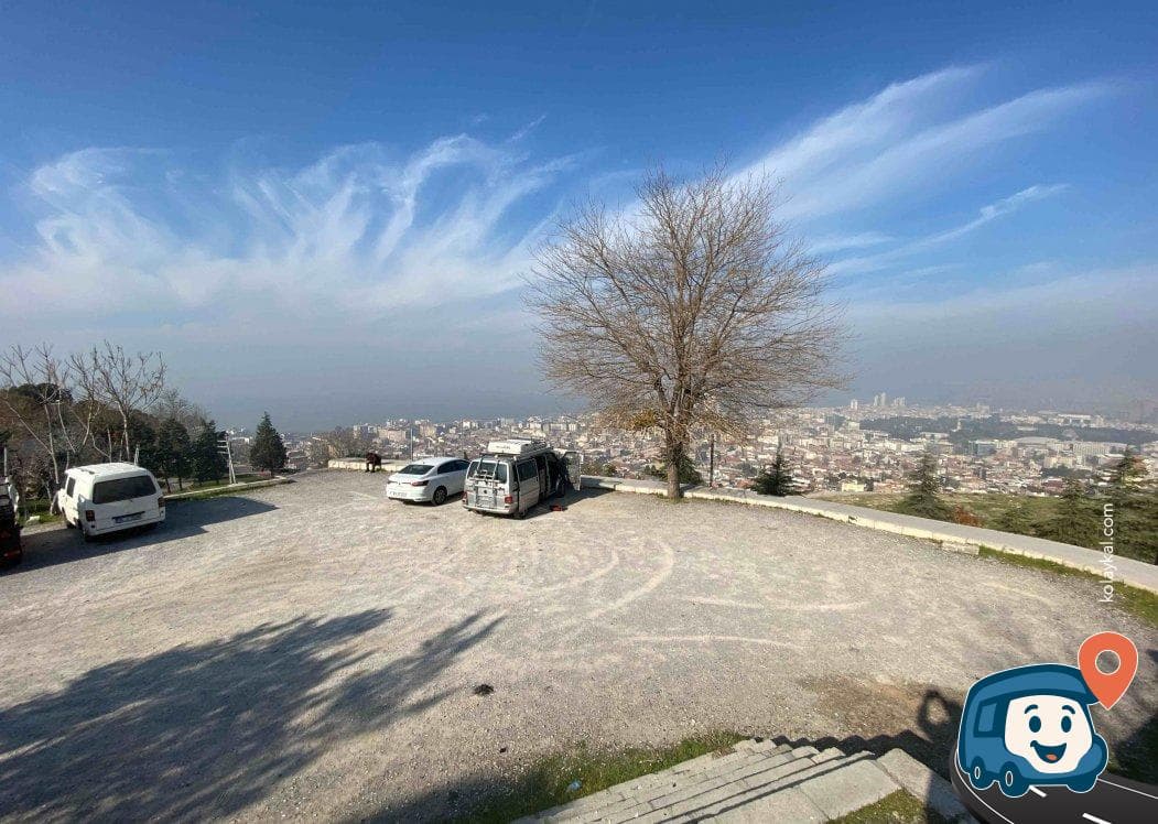 İzmir Şehir Manzaralı Otopark - Konak, foto 1