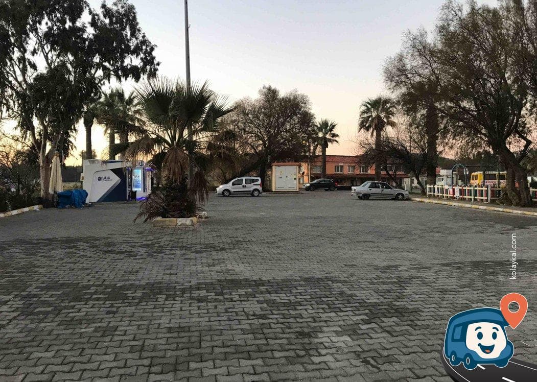 Urla Limanı Ücretsiz Otopark ve Karavan Alanı - İzmir, foto 2