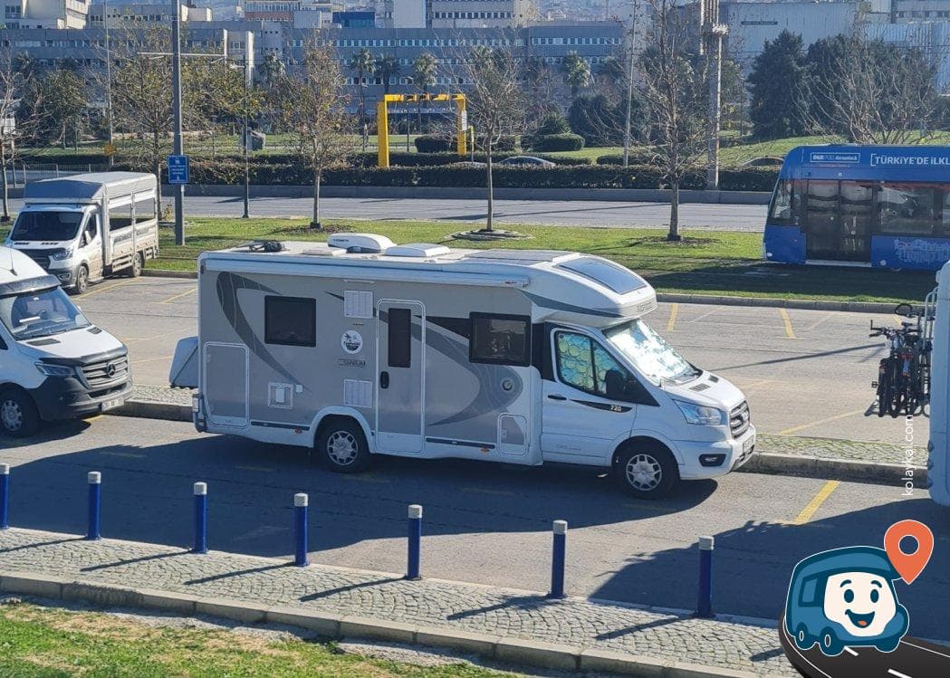 İzmir Konak Ücretli Geceleme Otoparkı, foto 2
