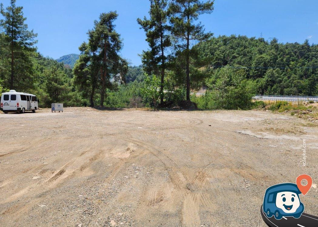 Ücretsiz Konaklama Alanı ve Su Kaynağı - Kemer, Antalya, foto 2