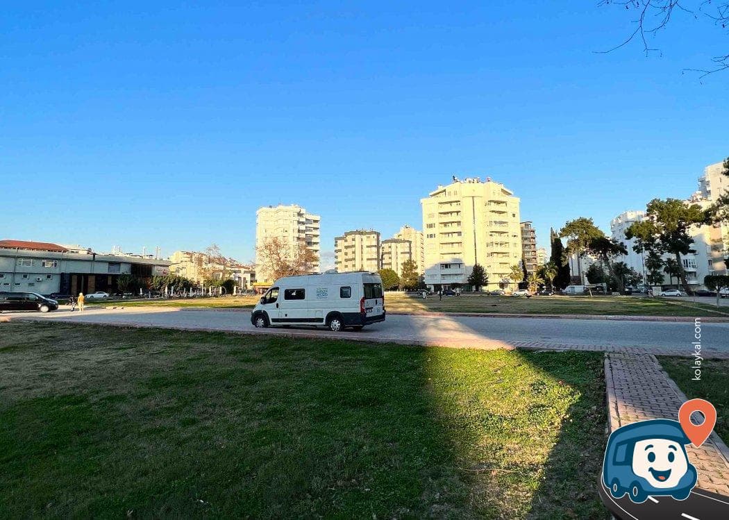 Antalya Lara Karavan ve Kamp Aracı Park Alanı - Muratpaşa, foto 4