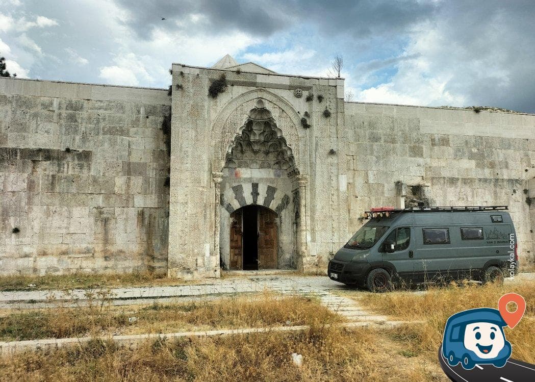 Susuz Han Kervansarayı - Bucak, Burdur, foto 3