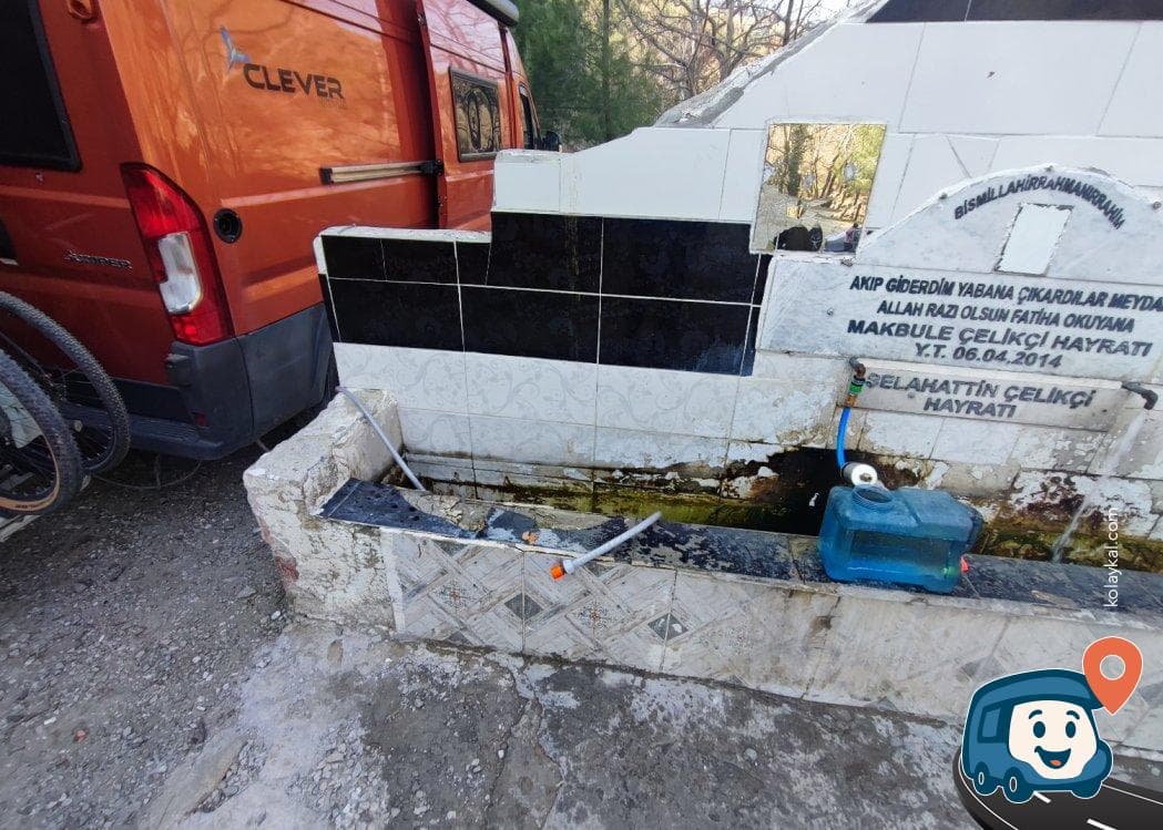 Kozak Yaylası Yolu Doğal Su Kaynağı - Bergama, İzmir, foto 1
