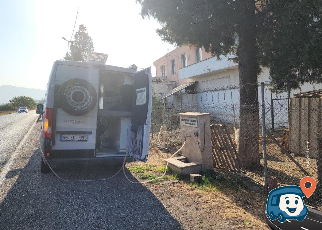 Foça Yolu Üzeri Ücretsiz Su Çeşmesi - İzmir, foto 3