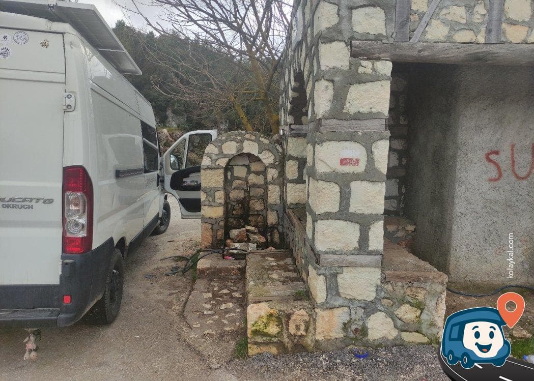 Demre Kaş Yolu Ücretsiz Su Alım Noktası - Antalya, foto 1