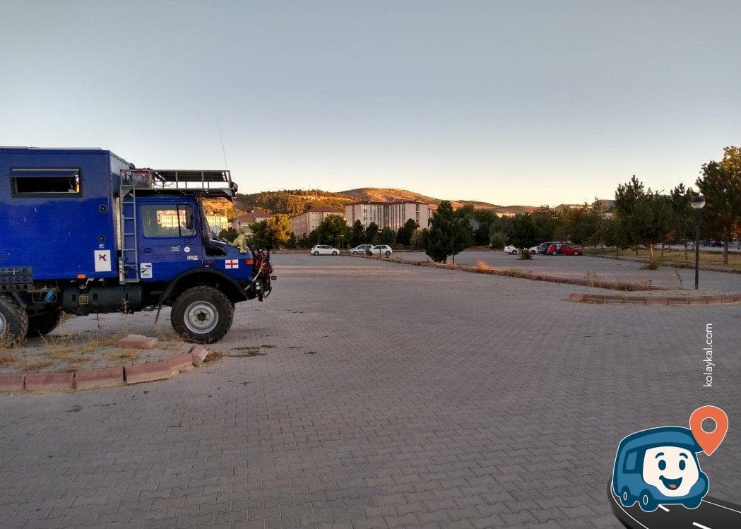 Cumhuriyet Üniversitesi Hastanesi Geceleme Alanı - Sivas Merkez, Sivas, foto 2