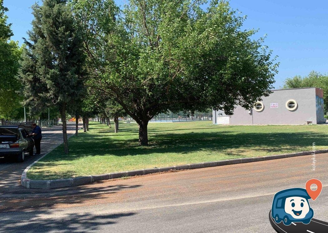 Hüsnü Kahraman Kültür Parkı - Akhisar, Manisa, foto 1