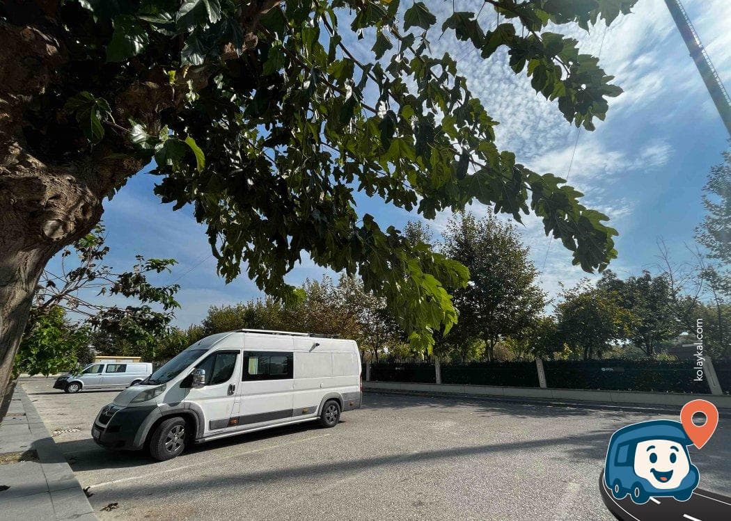 Manisa Şehir Merkezi Otoparkı Park Yanı - Yunusemre, foto 4