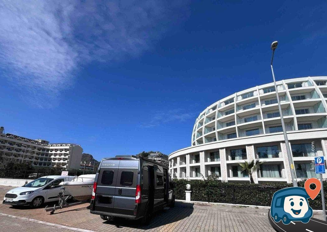Marmaris Halk Plajı Otoparkı Şehir Merkezine Yakın Ücretsiz Konaklama - Muğla, foto 2