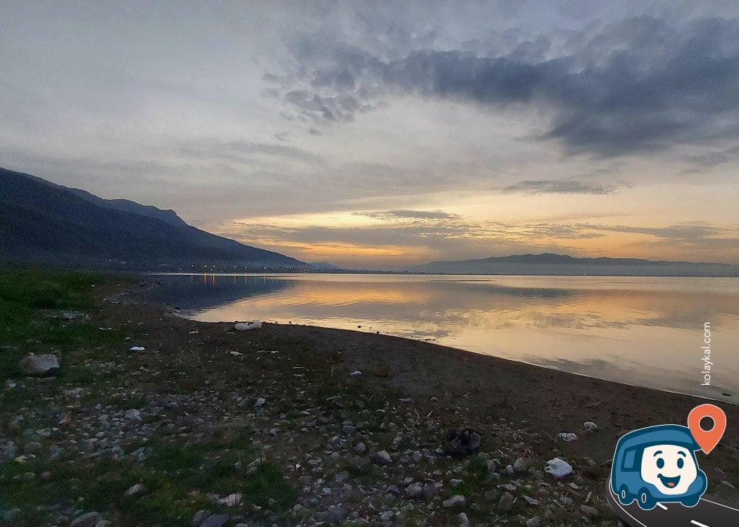 İznik Gölü Kenarı Kamp ve Karavan Alanı - Orhangazi̇, Bursa, foto 3