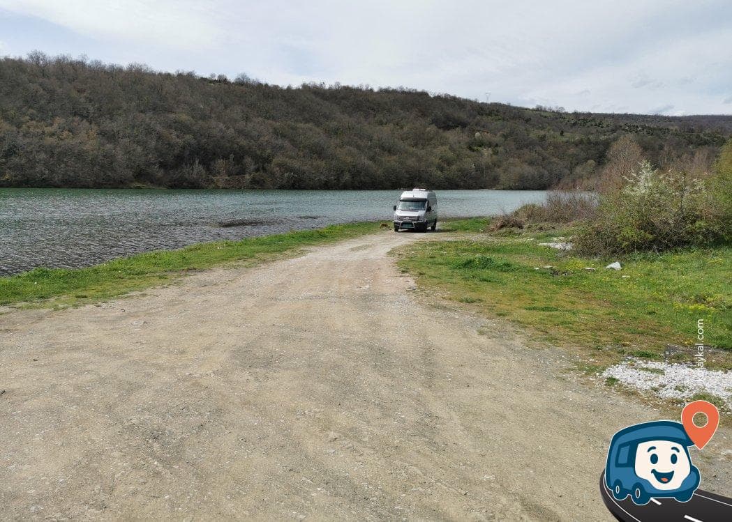 Samsun Gölü Kenarı Kamp ve Dinlenme Alanı - Kavak, foto 1