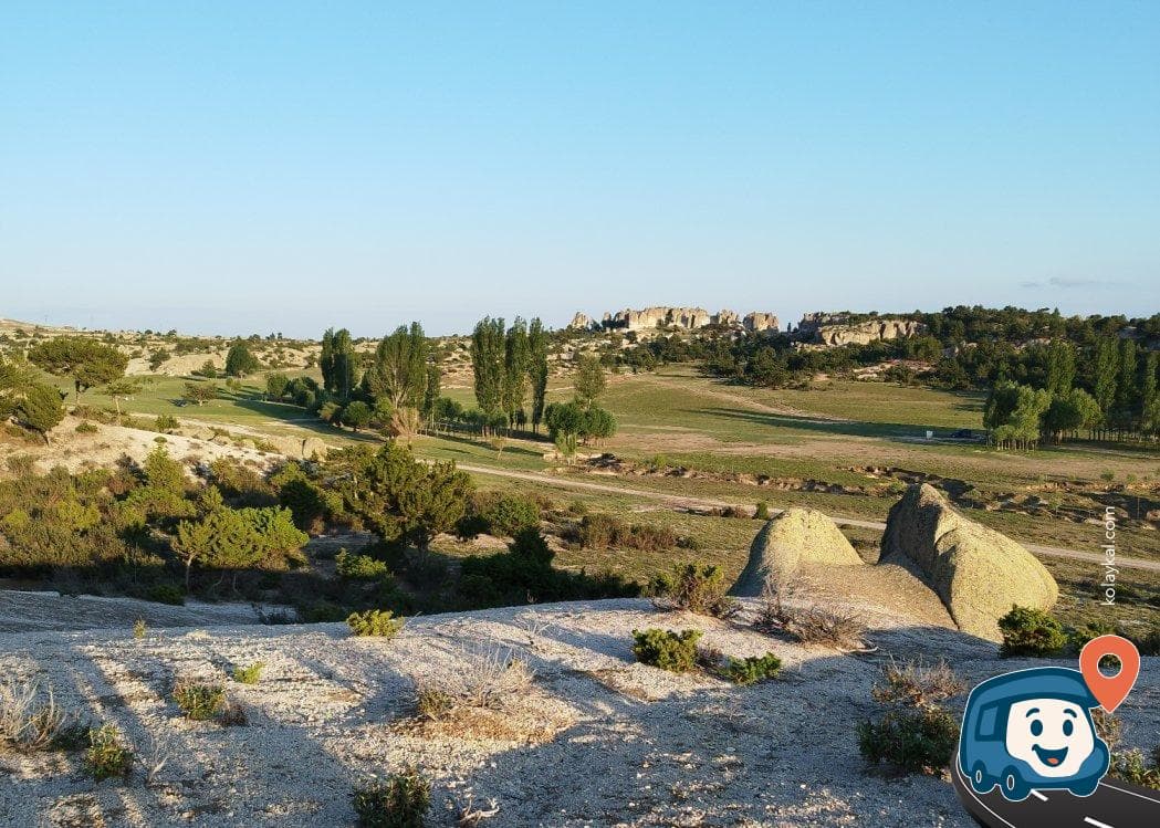Frig Vadisi Karavan Park Alanı - İhsaniye, Afyonkarahisar, foto 2