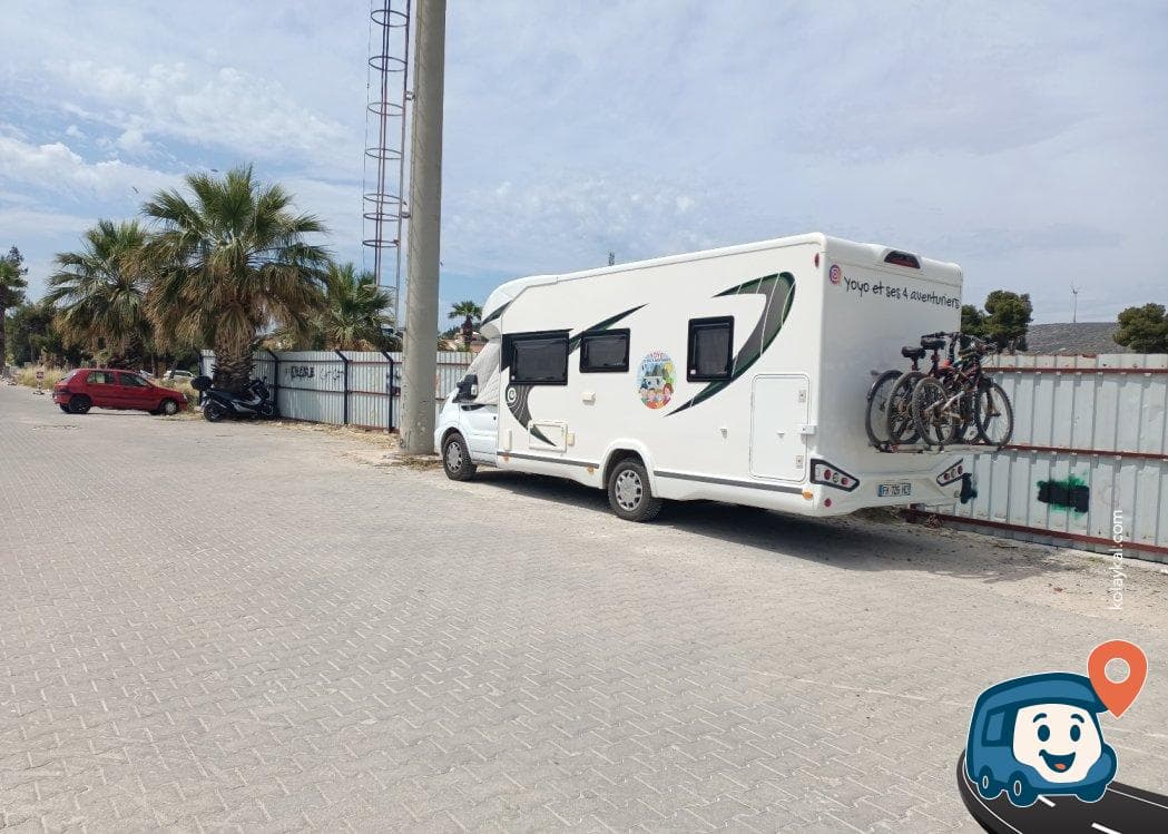 Alaçatı Geceleme Otoparkı - Çeşme, İzmir, foto 1