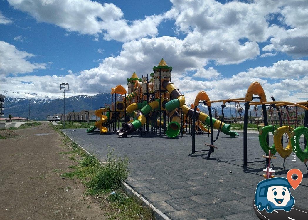 Günlük Park Alanı ve Çocuk Parkı - Erzincan Merkez, Erzincan, foto 1
