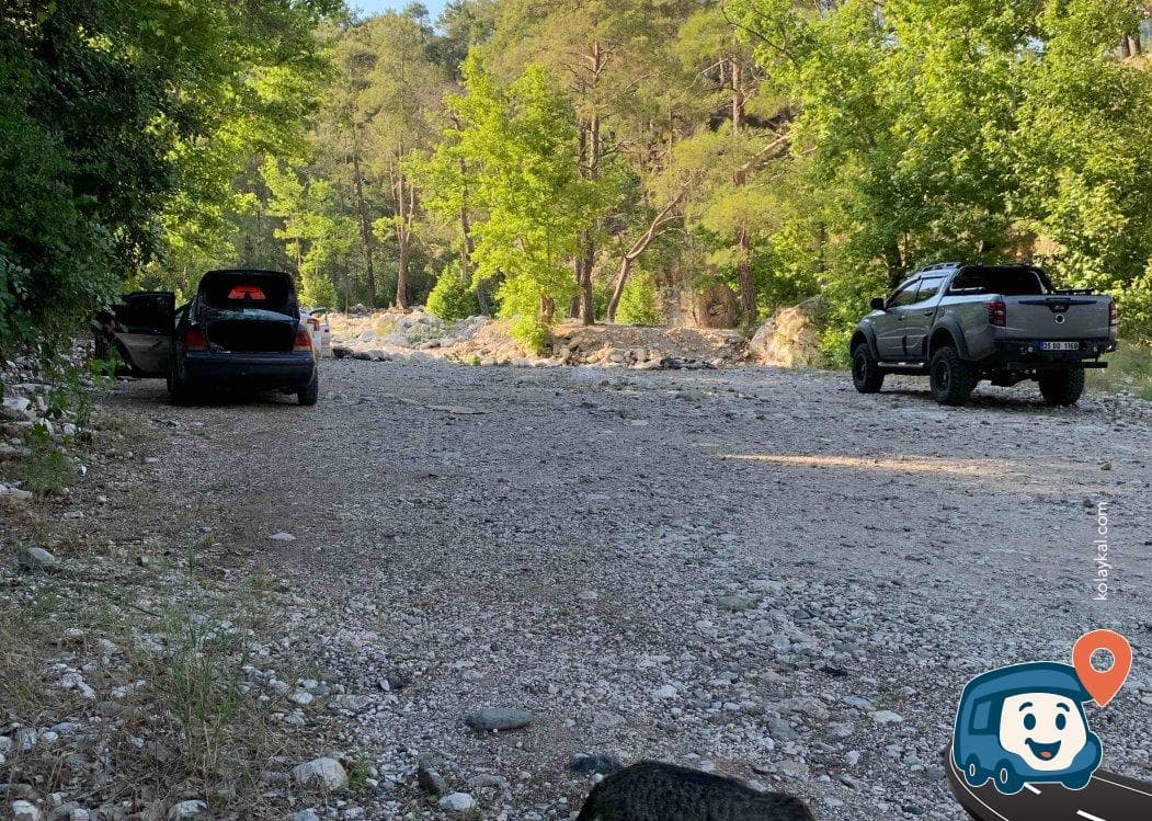 Dağ Nehri Kenarı Ücretsiz Kamp Alanı - Kemer, Antalya, foto 2