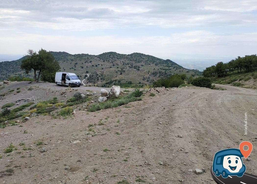 Krater Yolu Üzeri Manzaralı Kamp Alanı - Karaman Merkez, Karaman, foto 1