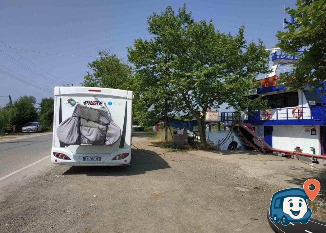 Ücretsiz Su Çeşmesi ve Park Alanı - Akçakoca, Düzce, foto 1