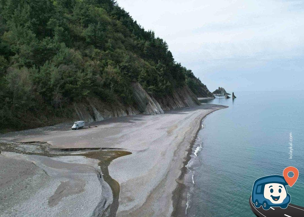 Bartın Güzelce Sahili 4x4 Kamp Alanı - Cide, Kastamonu, foto 3