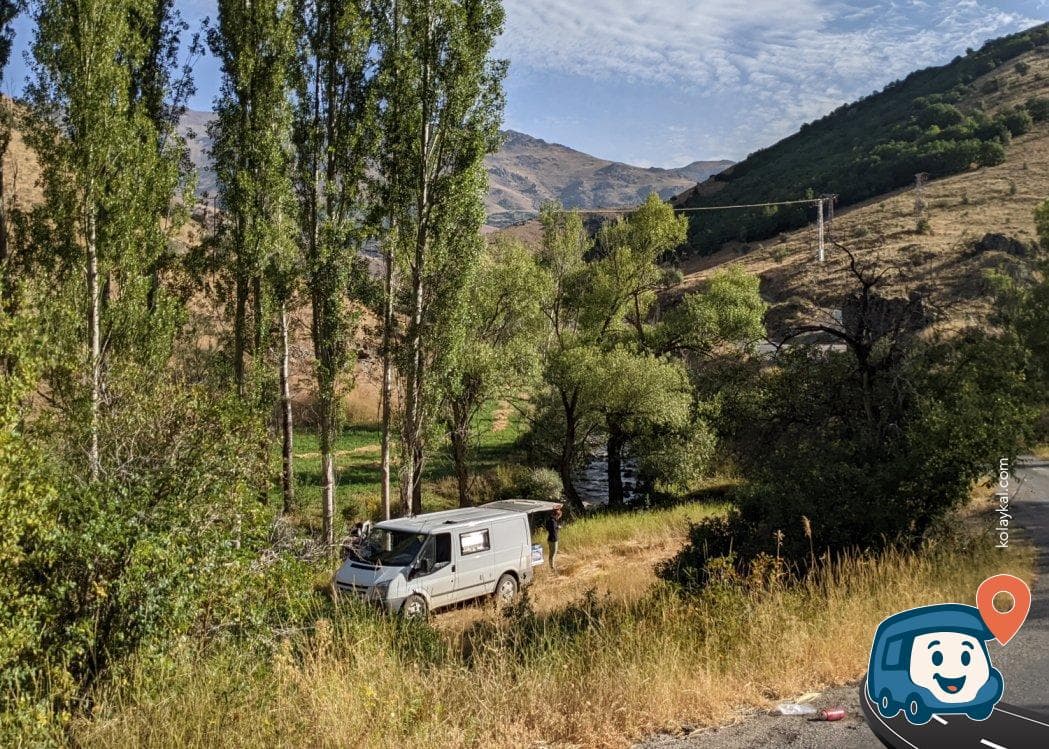 Geniş Nehir Kenarı Kamp Alanı - Bayburt Merkez, Bayburt, foto 2