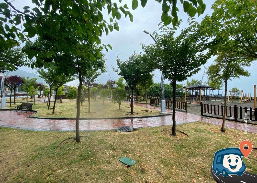 Futbol Sahası ve Oyun Alanı Park Yeri - Rize Merkez, Rize, foto 4