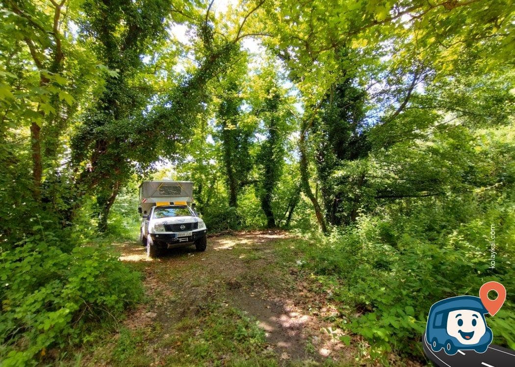 Irmak Kenarı Kamp ve Dinlenme Alanı - Safranbolu, Karabük, foto 2