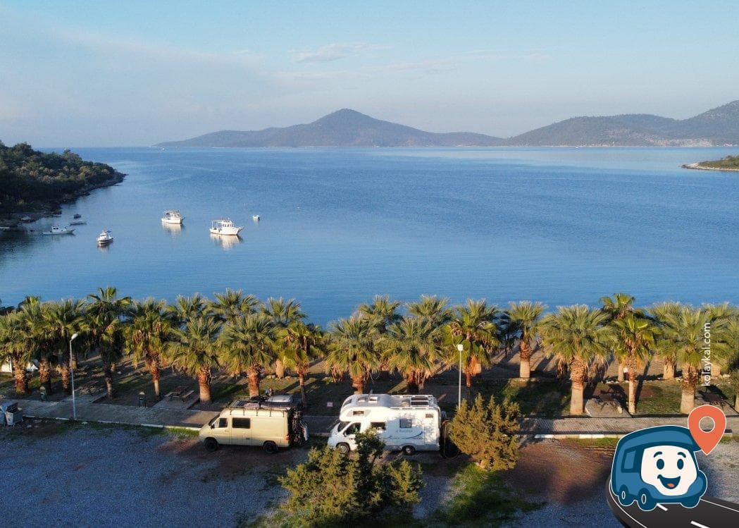 Didim Akbük Halk Plajı Karavan ve Kamp Alanı - Milas, Muğla, foto 1