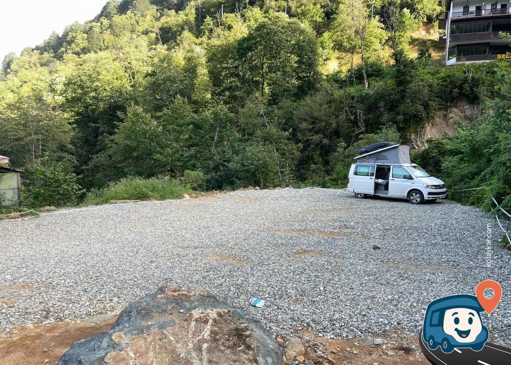 Ağaran Şelalesi Yanı Ücretsiz Otopark ve Kamp Alanı - Çayeli, Rize, foto 1