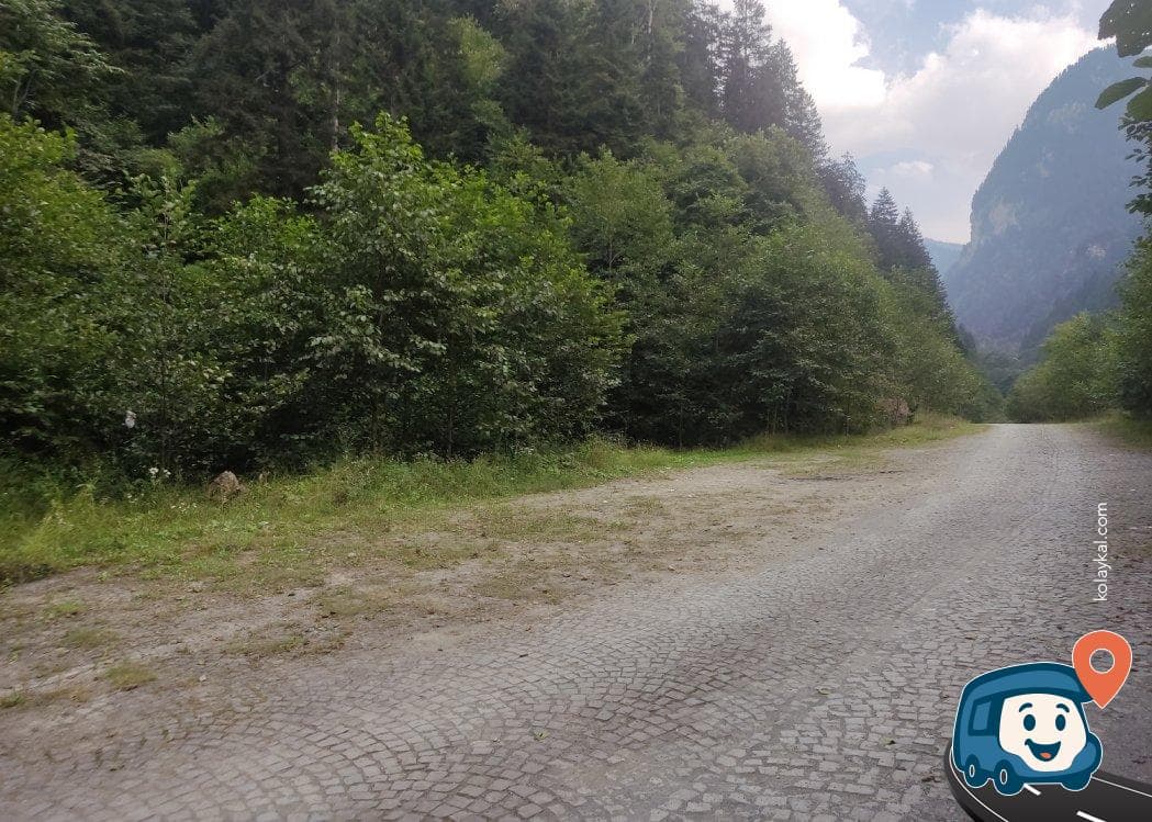 Sümela Manastırı Yakınında Ücretsiz Kamp ve Park Alanı - Maçka, Trabzon, foto 1