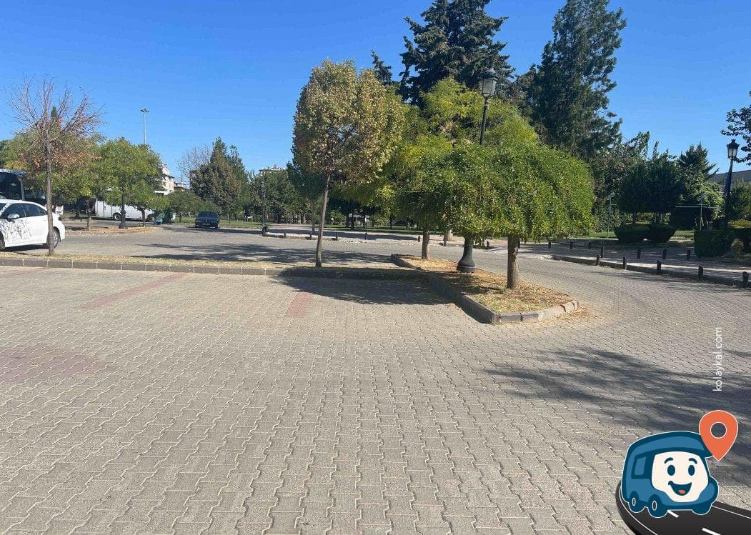 Park İçi Ücretsiz Otopark - Şehitkamil, Gaziantep, foto 2