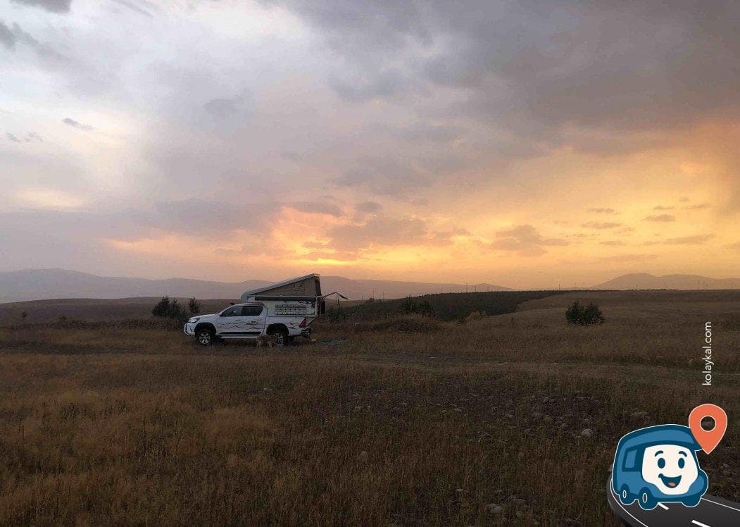 Türkgözü Sınır Kapısı Yakınında Kamp Alanı - Hanak, Ardahan, foto 3