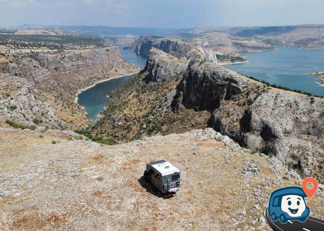 Fırat Nehri Kanyon Manzaralı Kamp Alanı - Gerger, Adıyaman, foto 3