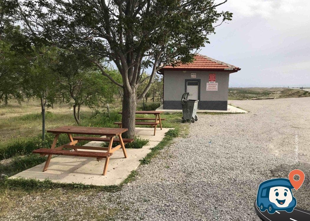 Karaman Yolu Üzeri Mola Yeri Su Kaynağı ve Tuvalet - Karaman Merkez, foto 3