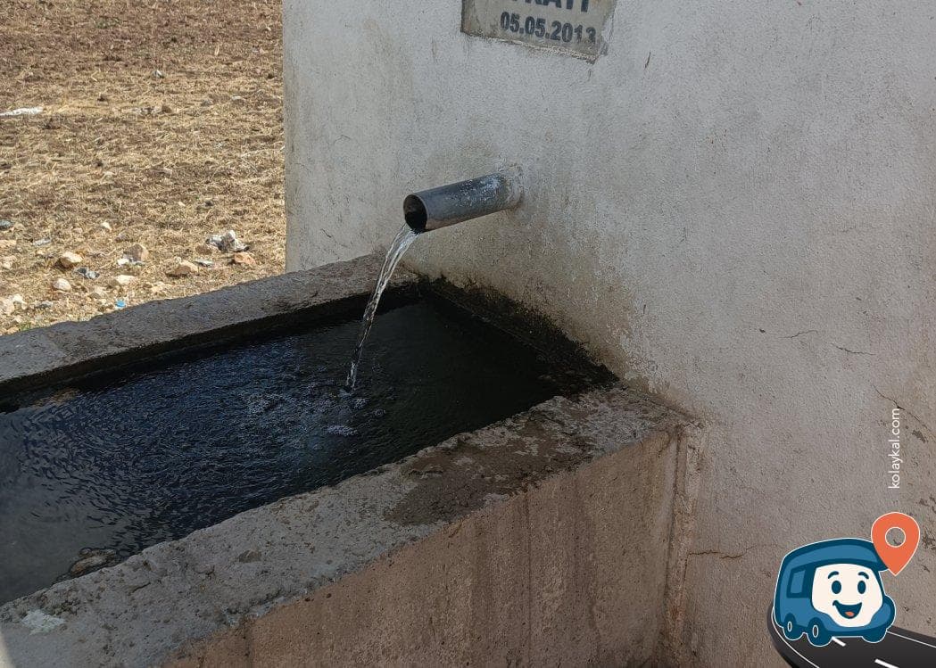 Ücretsiz Otopark ve Çeşme - Kaman, Kırşehir, foto 1
