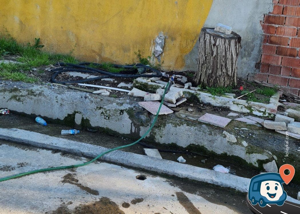 Selçuk Merkez Opet Yanı Servis Alanı - İzmir, foto 4