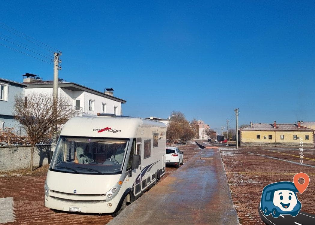 Acıgöl Halk Pazarı Gece Konaklama Alanı - Nevşehir, foto 1